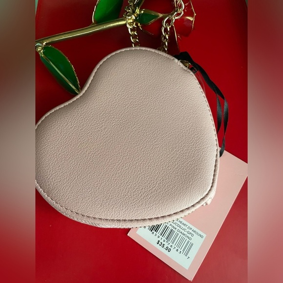 Juicy Couture Wallet,Juicy Couture Pink Heart Wristlet - Picture 5 of 10